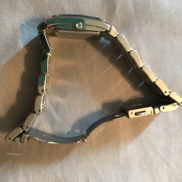 Women’s Fossil Watch - Picture 2 of 5